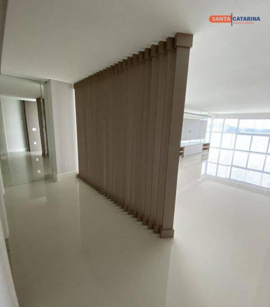Apartamento, 4 quartos, 237 m² - Foto 1