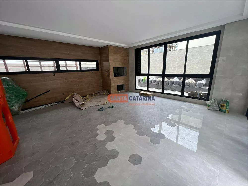 Apartamento à venda com 4 quartos, 133m² - Foto 11