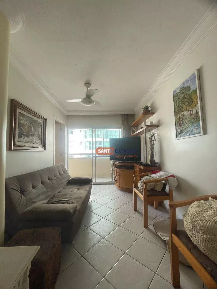 Apartamento à venda com 2 quartos, 73m² - Foto 1