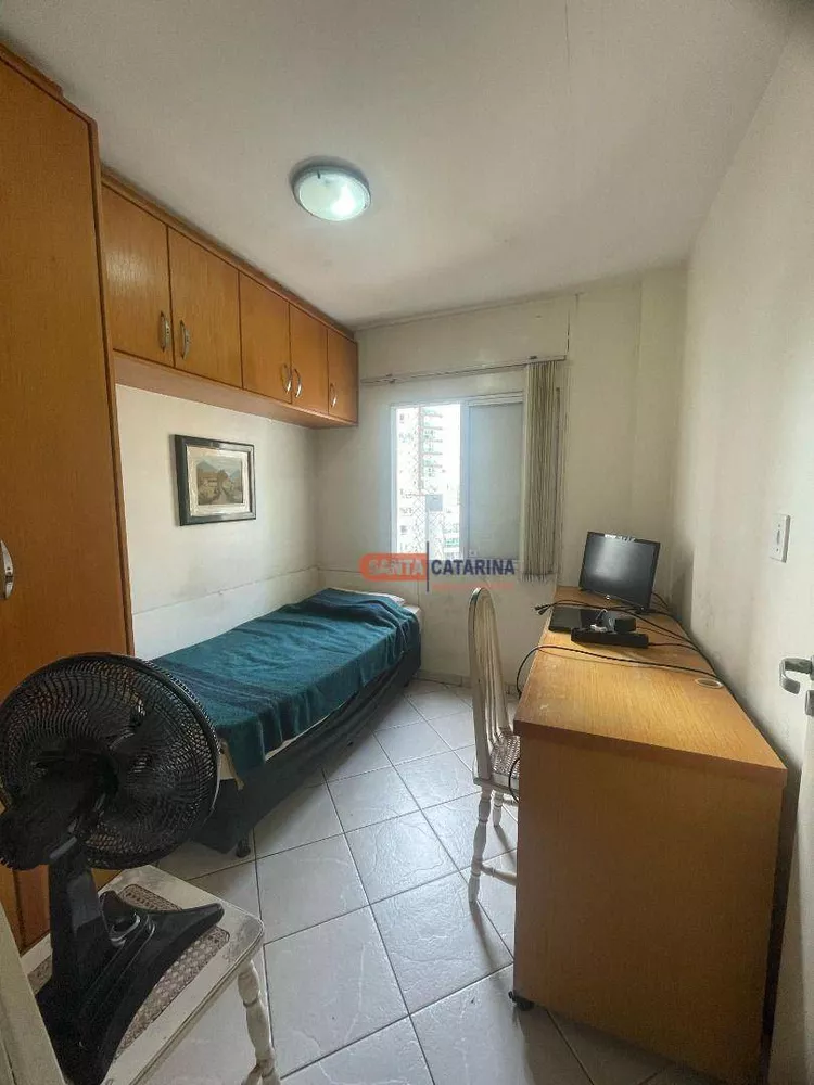 Apartamento à venda com 2 quartos, 73m² - Foto 12