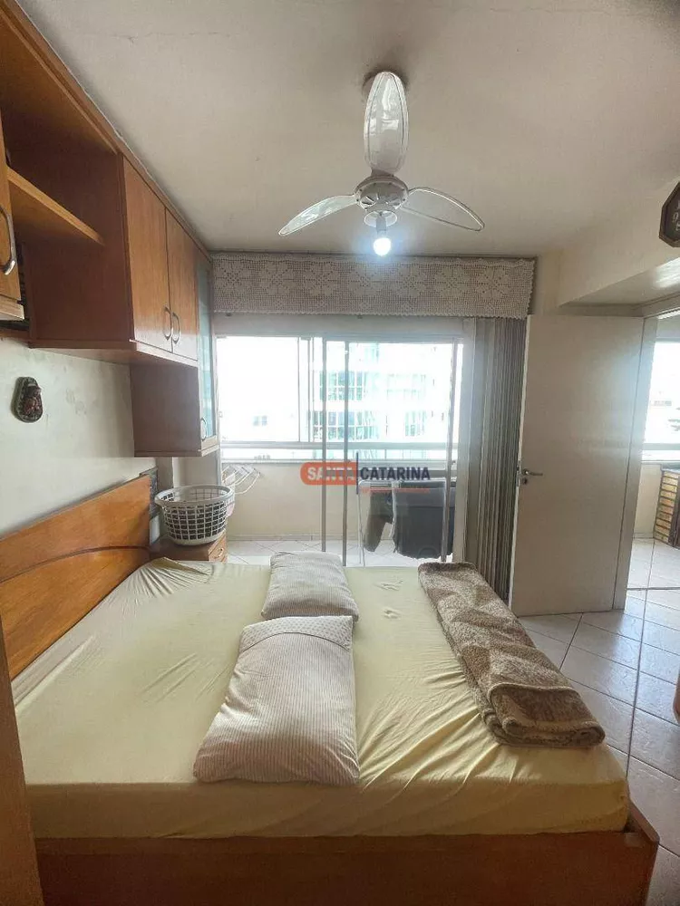 Apartamento à venda com 2 quartos, 73m² - Foto 8