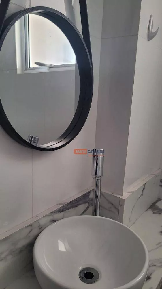 Apartamento, 3 quartos, 100 m² - Foto 2