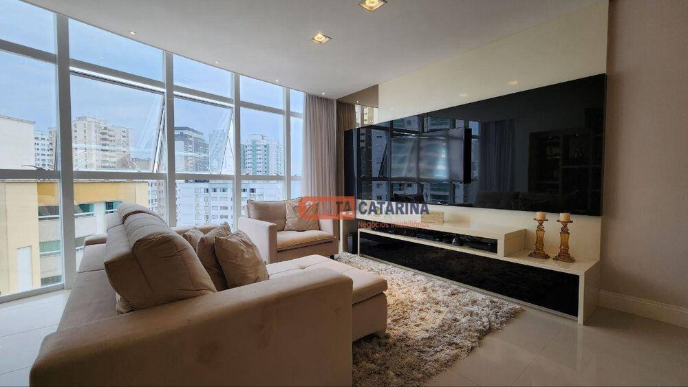 Apartamento, 3 quartos, 130 m² - Foto 2