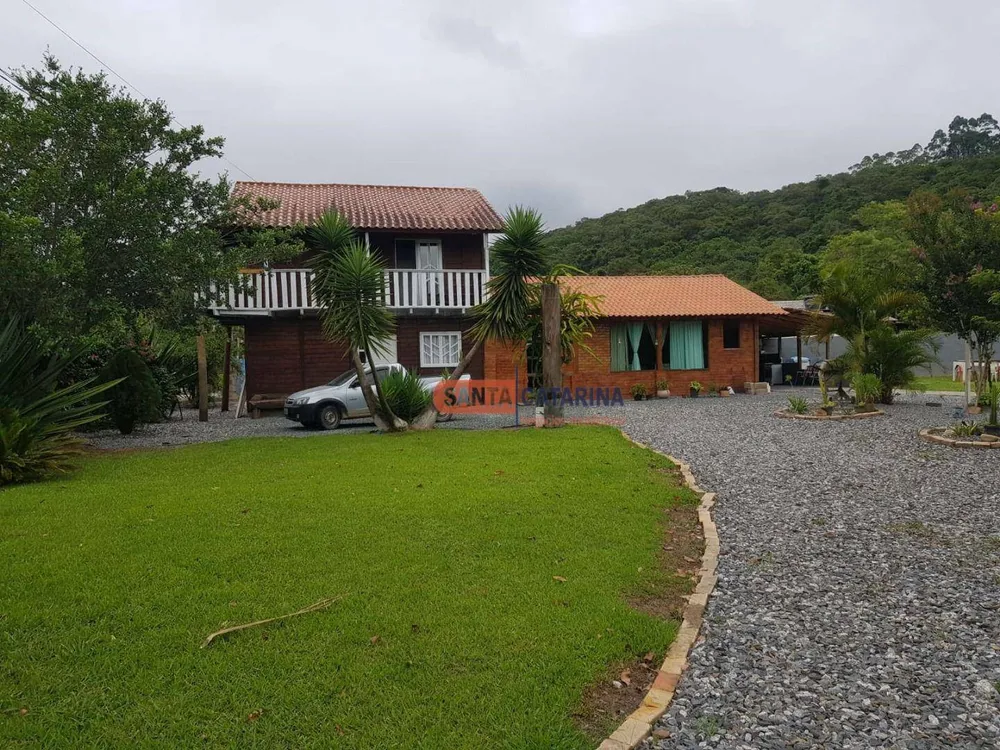 Chácara, 5 quartos, 6000 m² - Foto 1