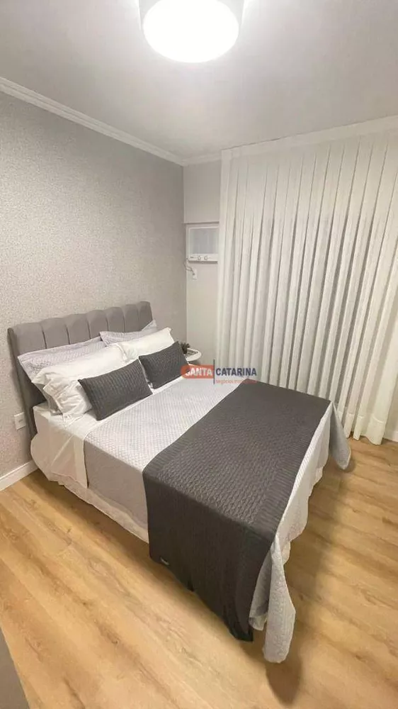 Apartamento à venda com 3 quartos, 126m² - Foto 11