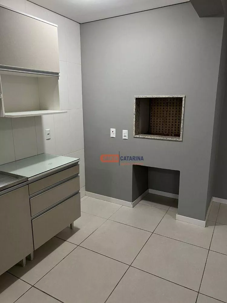 Apartamento à venda com 3 quartos, 73m² - Foto 4