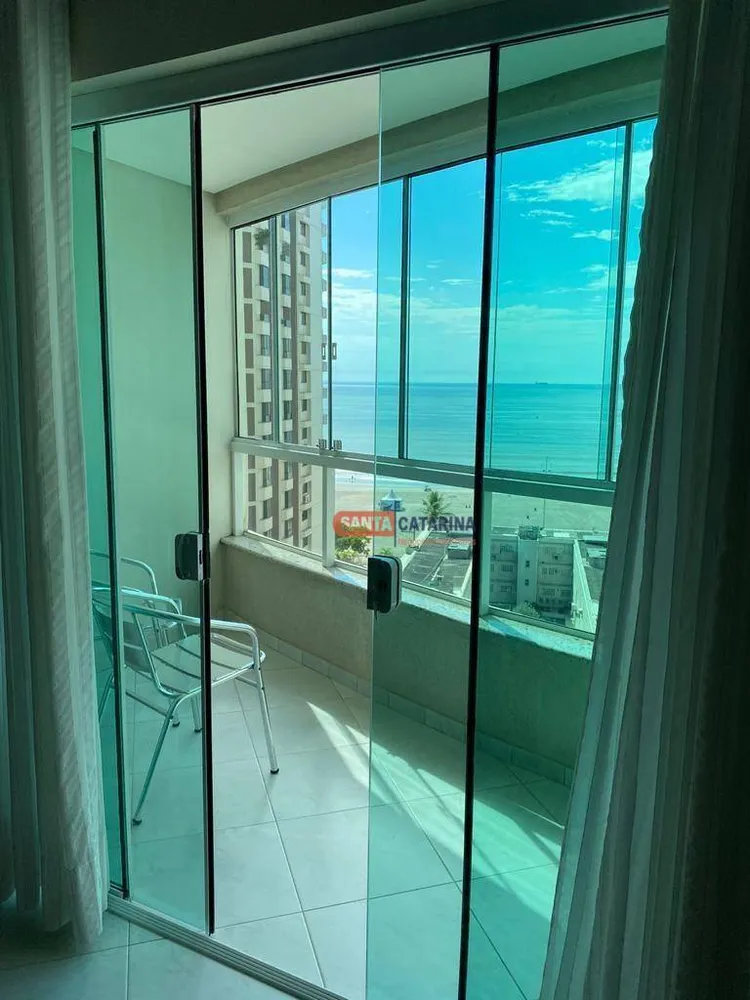 Apartamento, 3 quartos, 161 m² - Foto 2