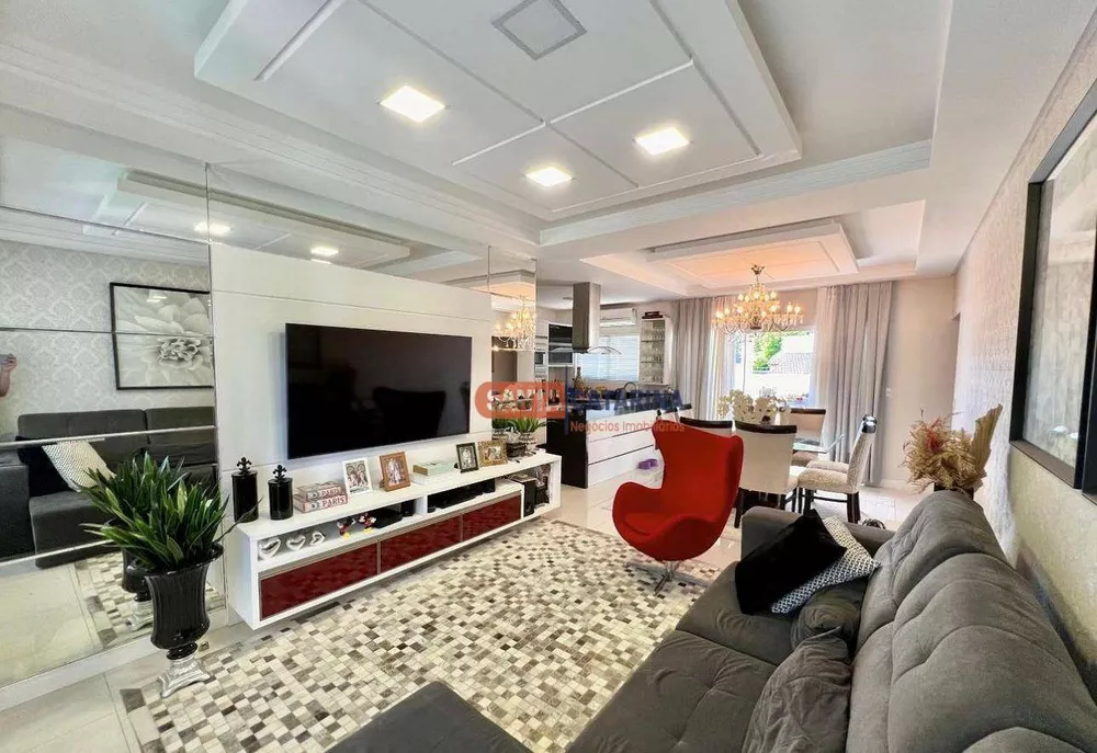 Casa, 3 quartos, 194 m² - Foto 5