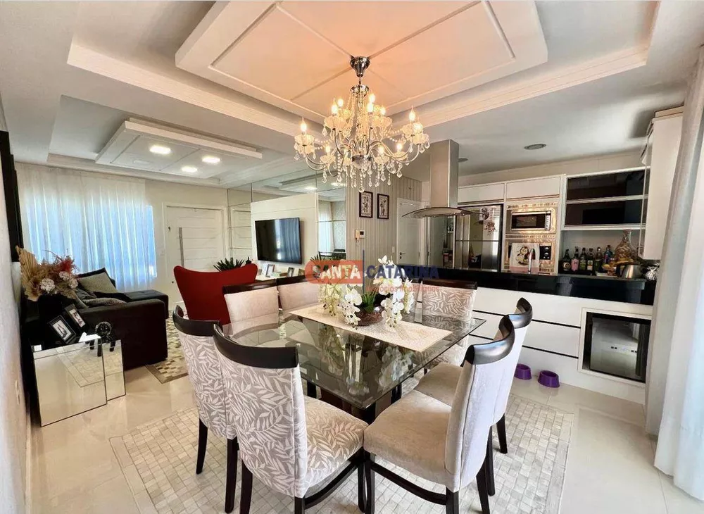 Casa, 3 quartos, 194 m² - Foto 4