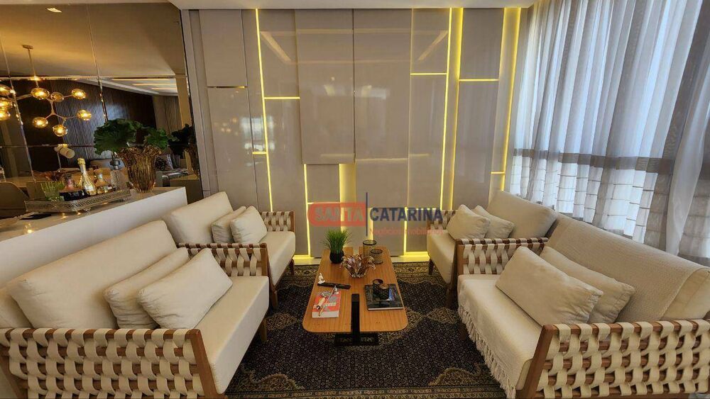 Apartamento, 3 quartos, 143 m² - Foto 2