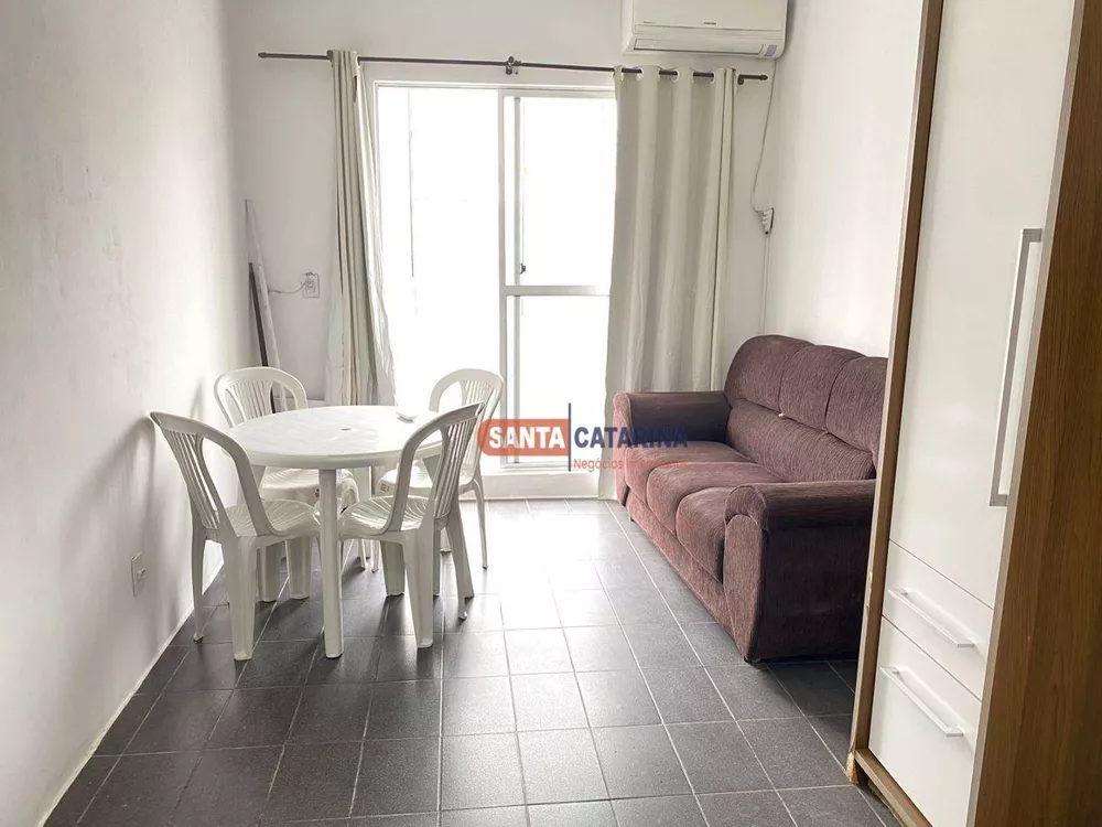 Apartamento para alugar com 1 quarto, 30m² - Foto 1