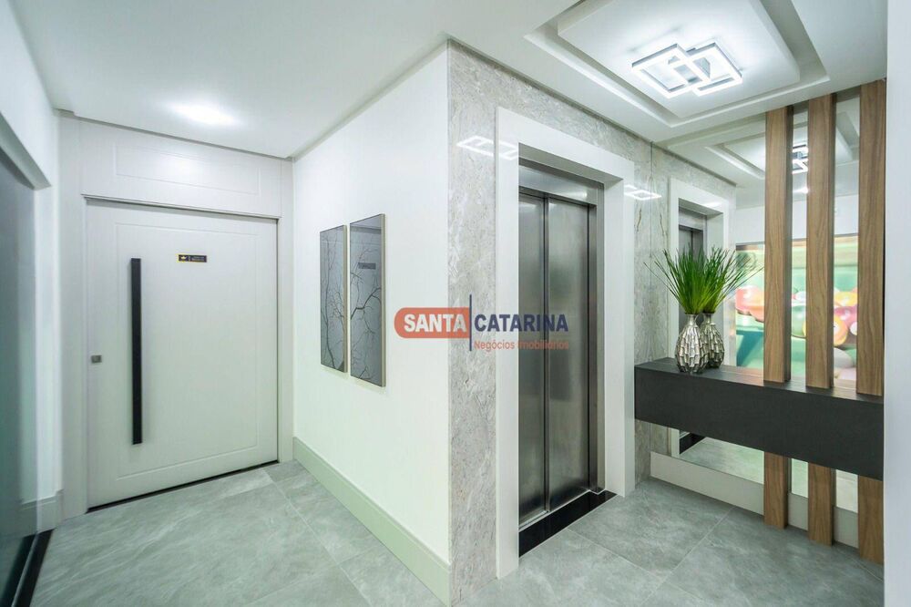 Apartamento, 4 quartos, 214 m² - Foto 7