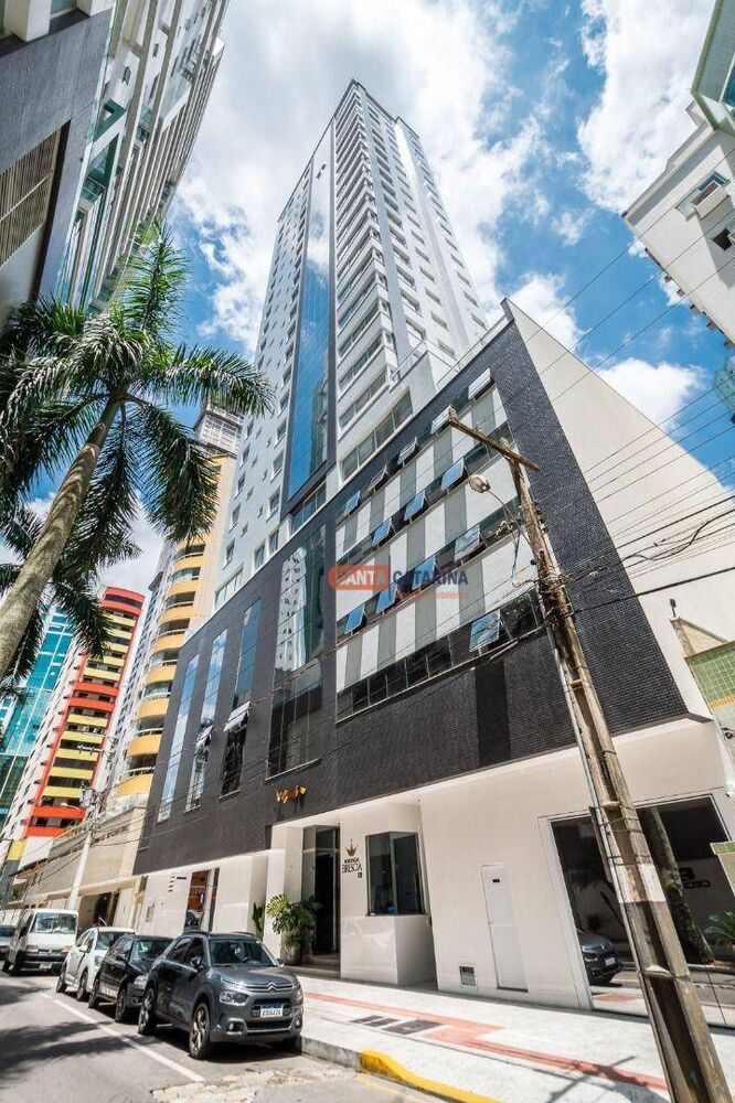 Apartamento, 4 quartos, 214 m² - Foto 1