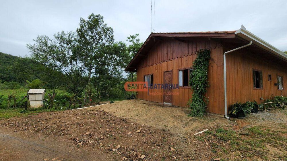 Chácara, 3 quartos, 5500 m² - Foto 1