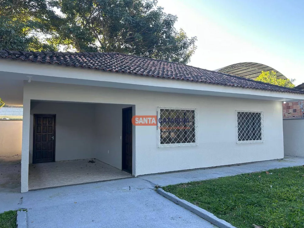 Casa à venda com 2 quartos, 59m² - Foto 4