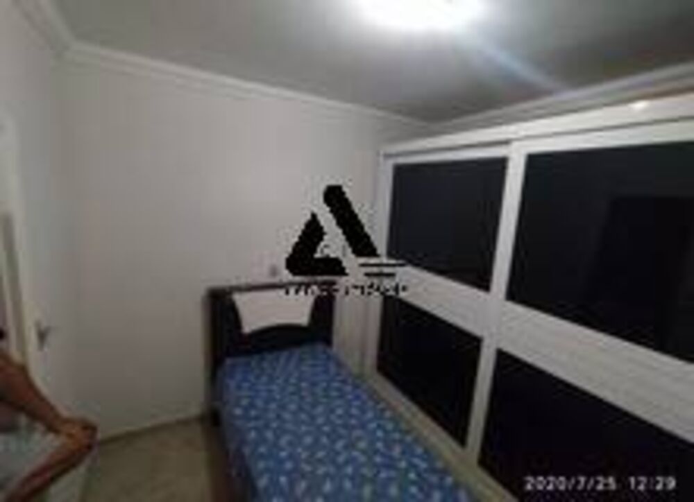 Casa à venda com 5 quartos - Foto 1