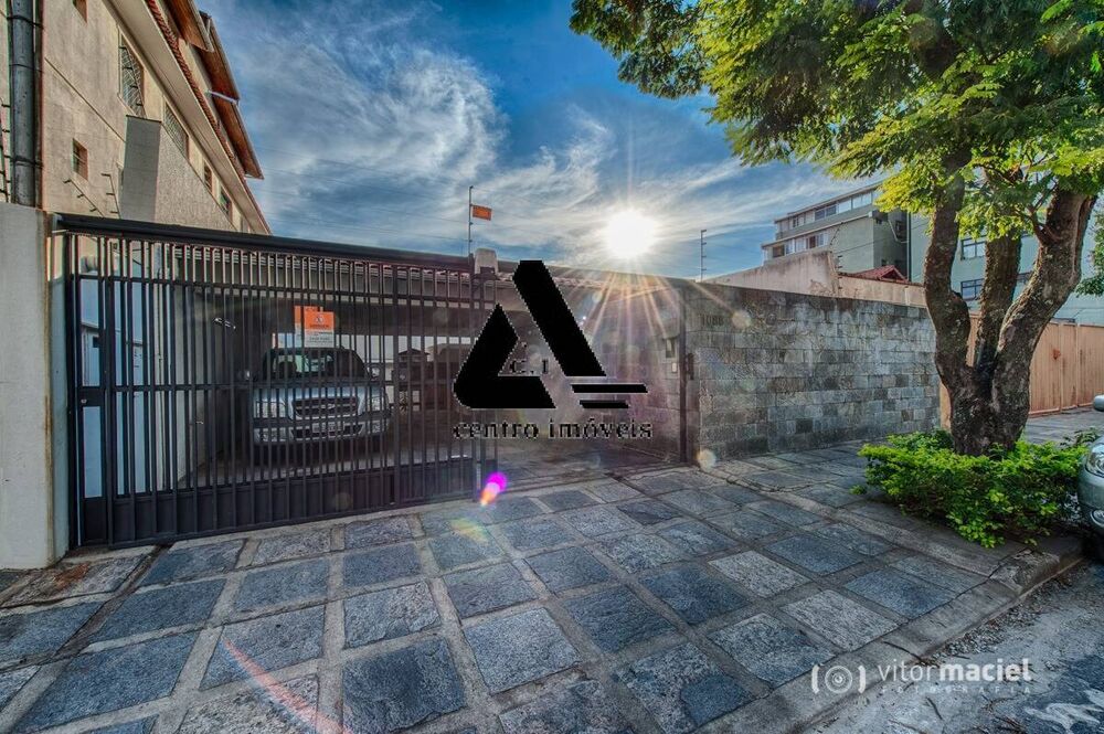 Casa à venda com 3 quartos, 453m² - Foto 4