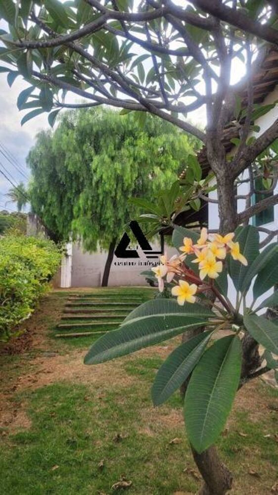 Casa à venda com 3 quartos, 110m² - Foto 4