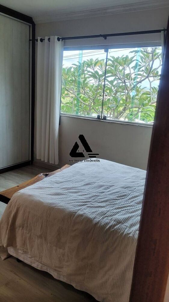 Casa à venda com 3 quartos, 110m² - Foto 2