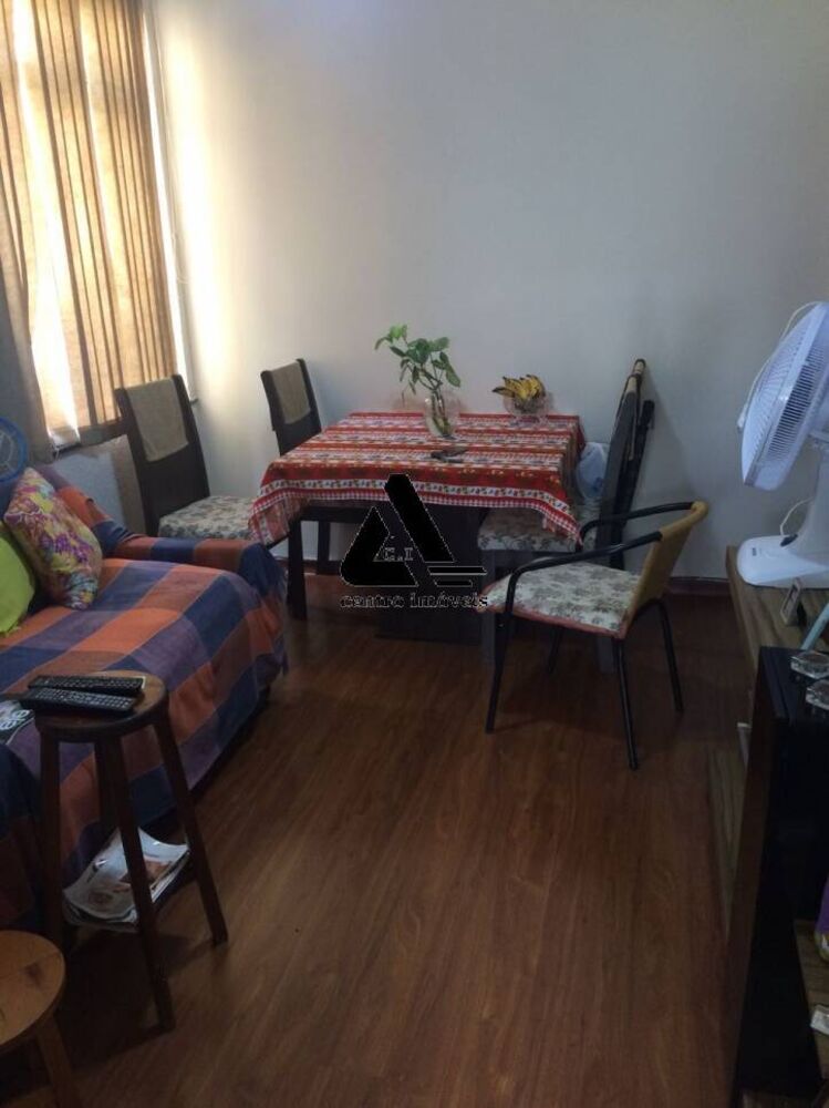 Apartamento à venda com 2 quartos, 52m² - Foto 2