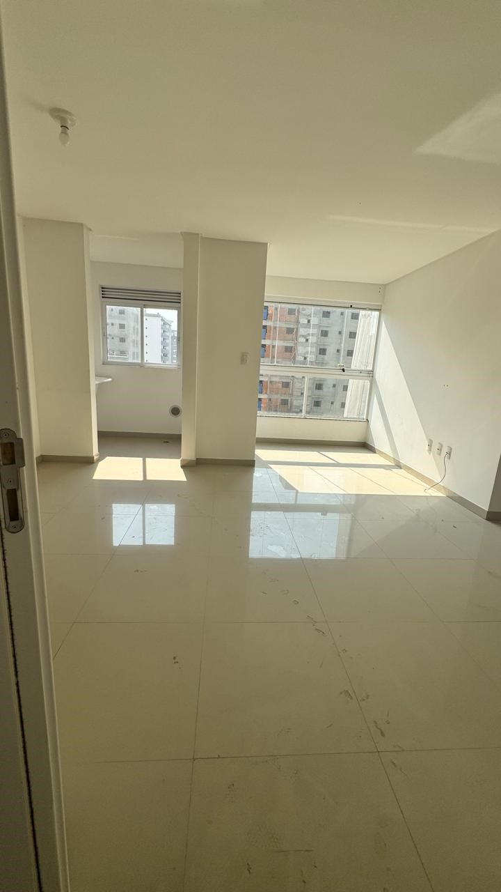 Apartamento à venda com 2 quartos, 54m² - Foto 2