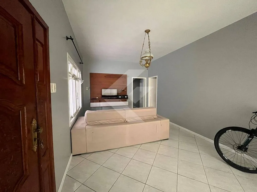 Casa, 4 quartos, 138 m² - Foto 2