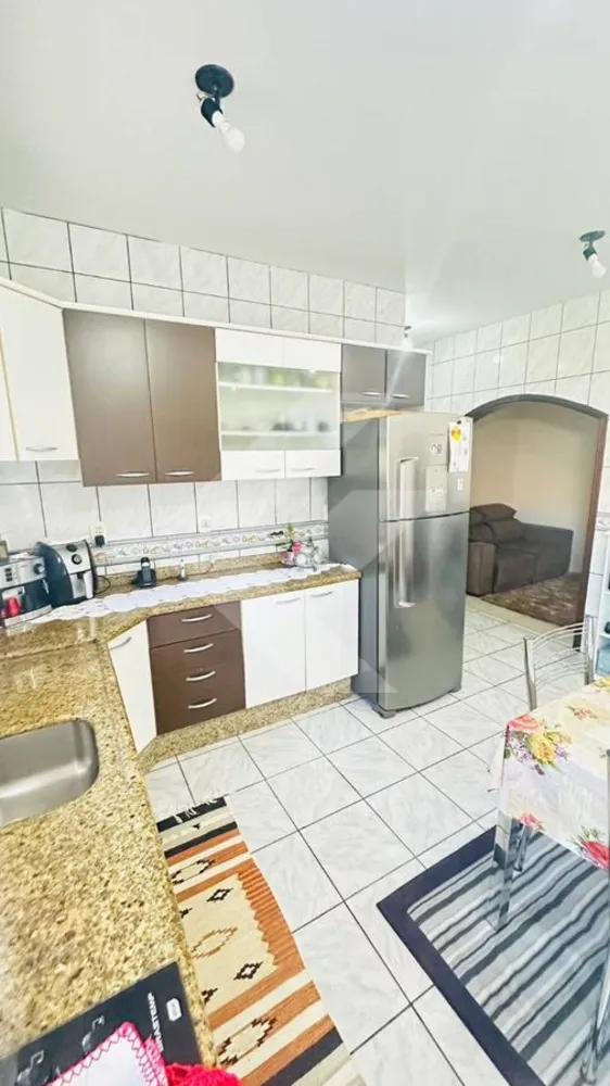 Casa, 3 quartos, 140 m² - Foto 3