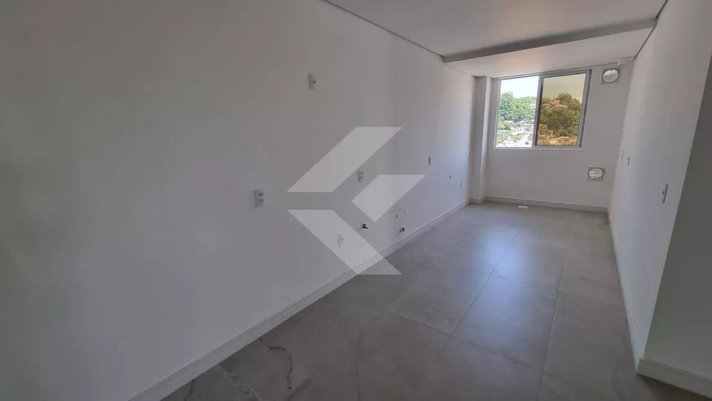 Apartamento à venda com 3 quartos, 123m² - Foto 3