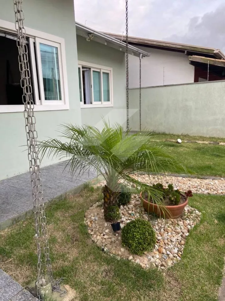 Casa à venda com 2 quartos, 140m² - Foto 3