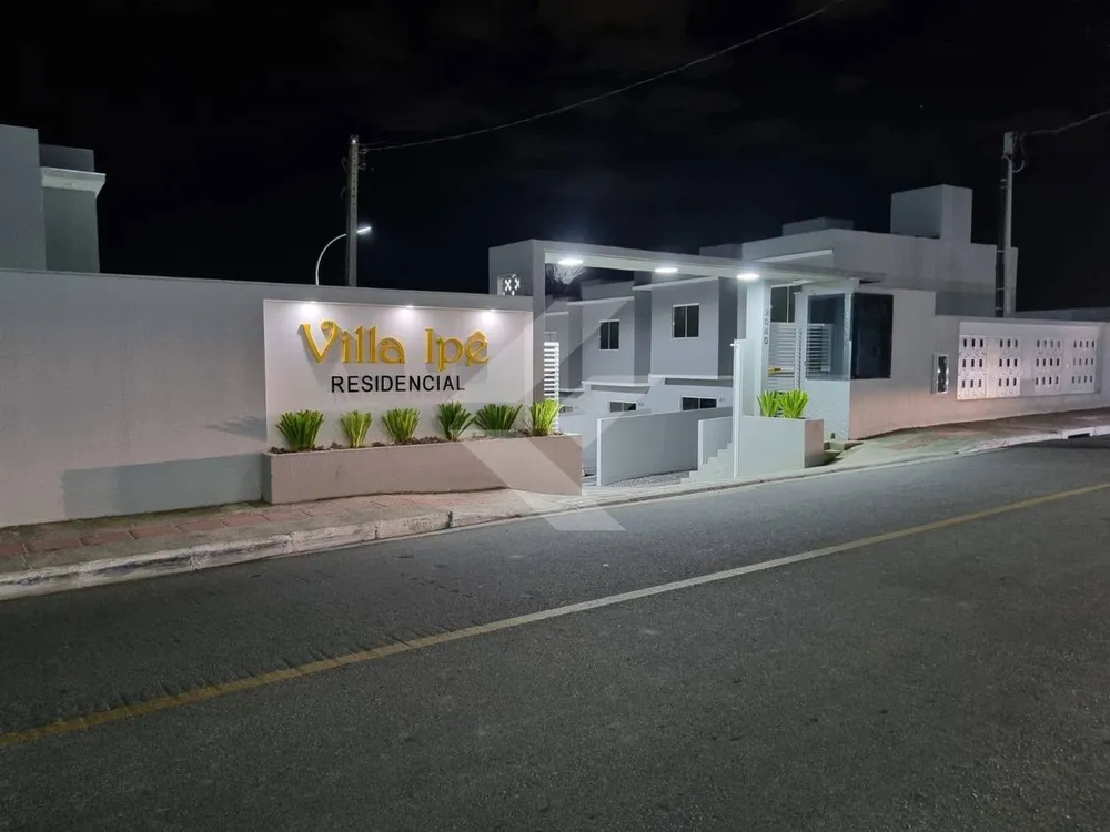 Casa, 2 quartos, 76 m² - Foto 1