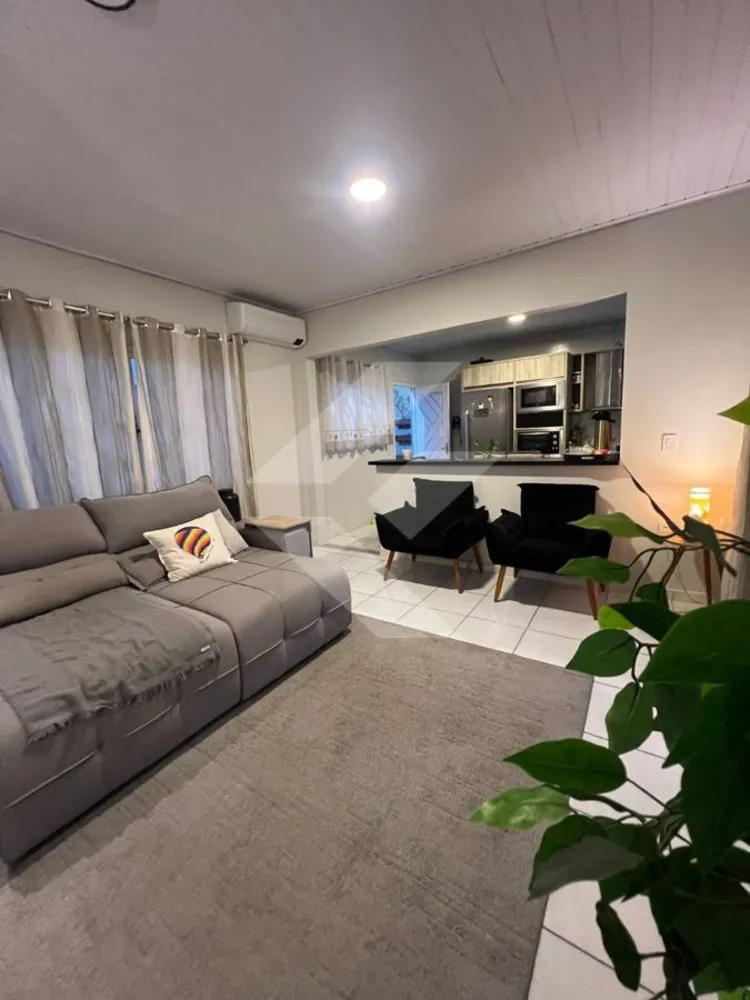 Casa, 2 quartos, 67 m² - Foto 1