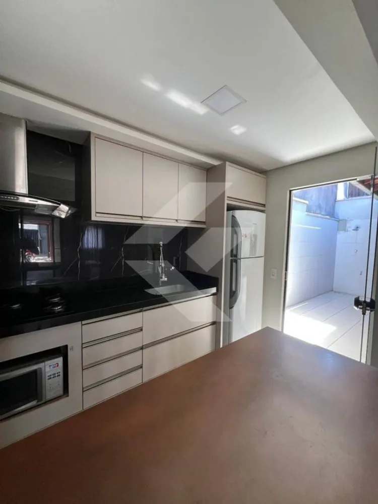 Casa, 2 quartos, 200 m² - Foto 10