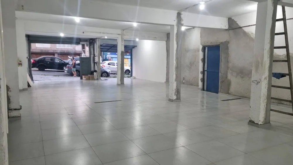 Loja-Salão, 330 m² - Foto 1