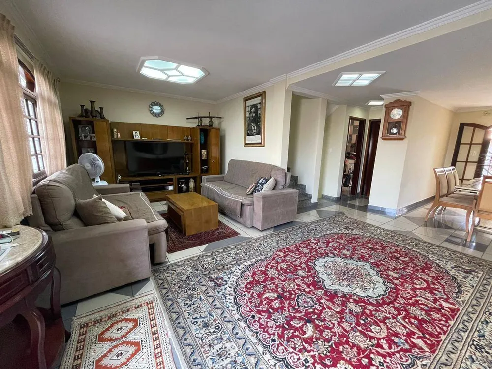 Casa, 3 quartos, 210 m² - Foto 3