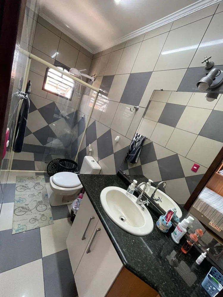 Casa, 3 quartos, 210 m² - Foto 8
