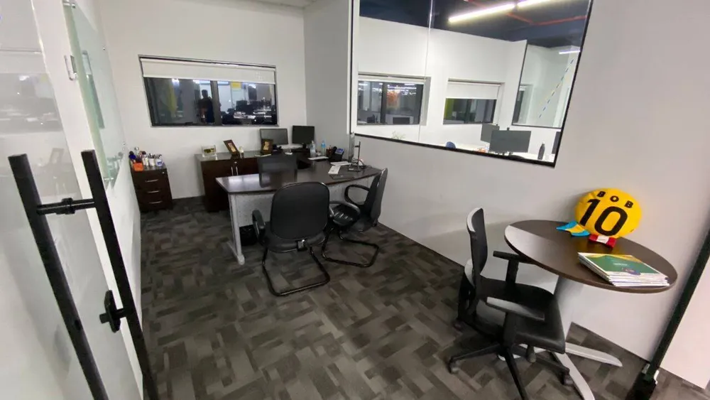 Sala-Conjunto, 1600 m² - Foto 7