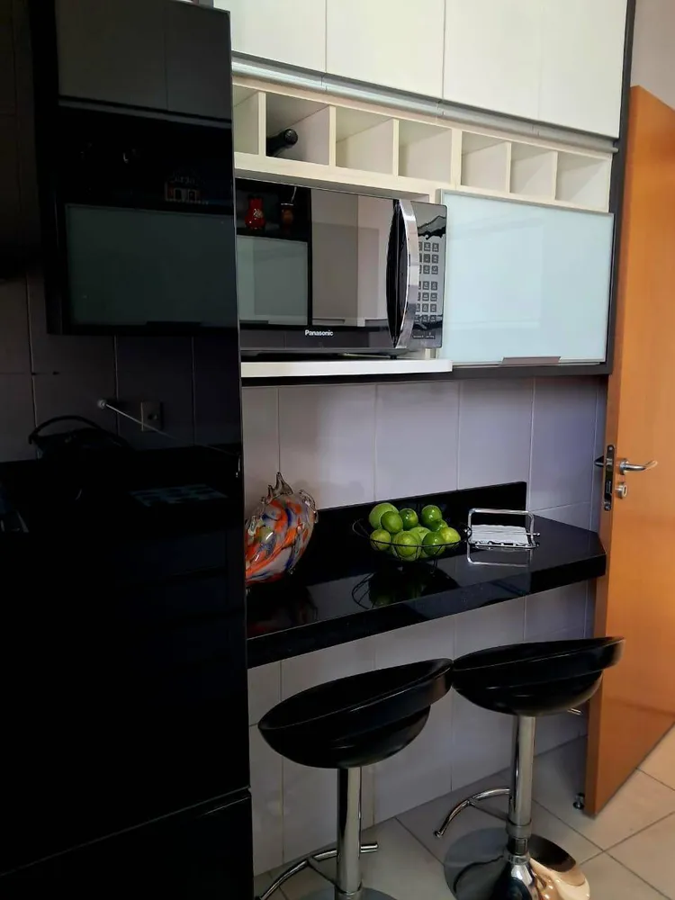 Apartamento, 3 quartos, 178 m² - Foto 2