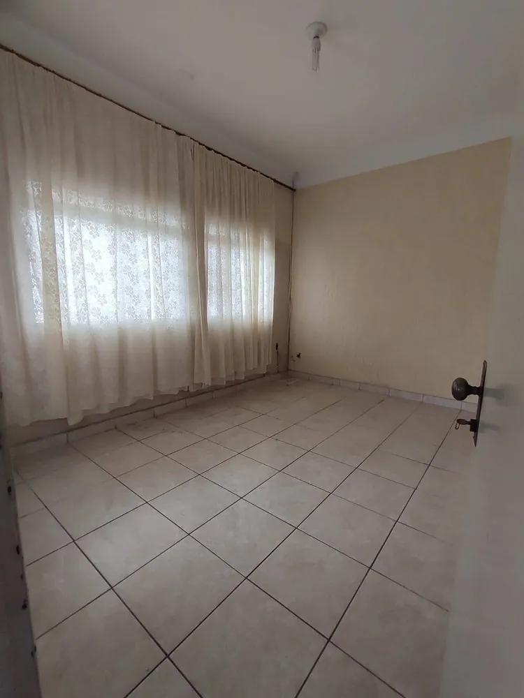 Casa, 2 quartos, 229 m² - Foto 2