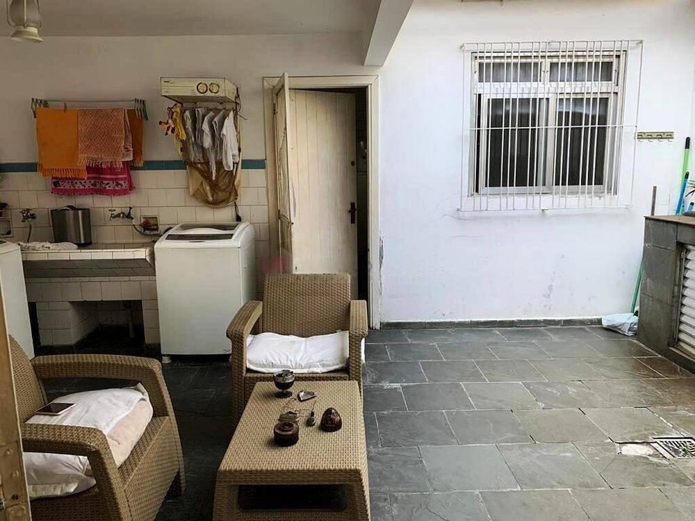 Casa para alugar com 2 quartos, 250m² - Foto 3