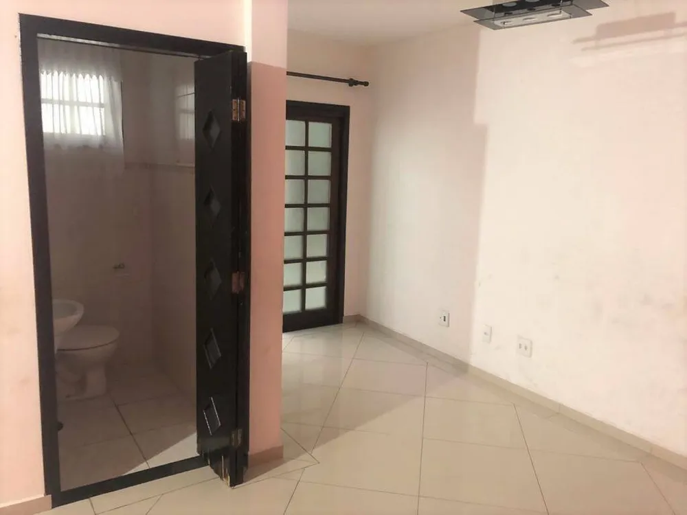 Apartamento, 2 quartos, 572 m² - Foto 3