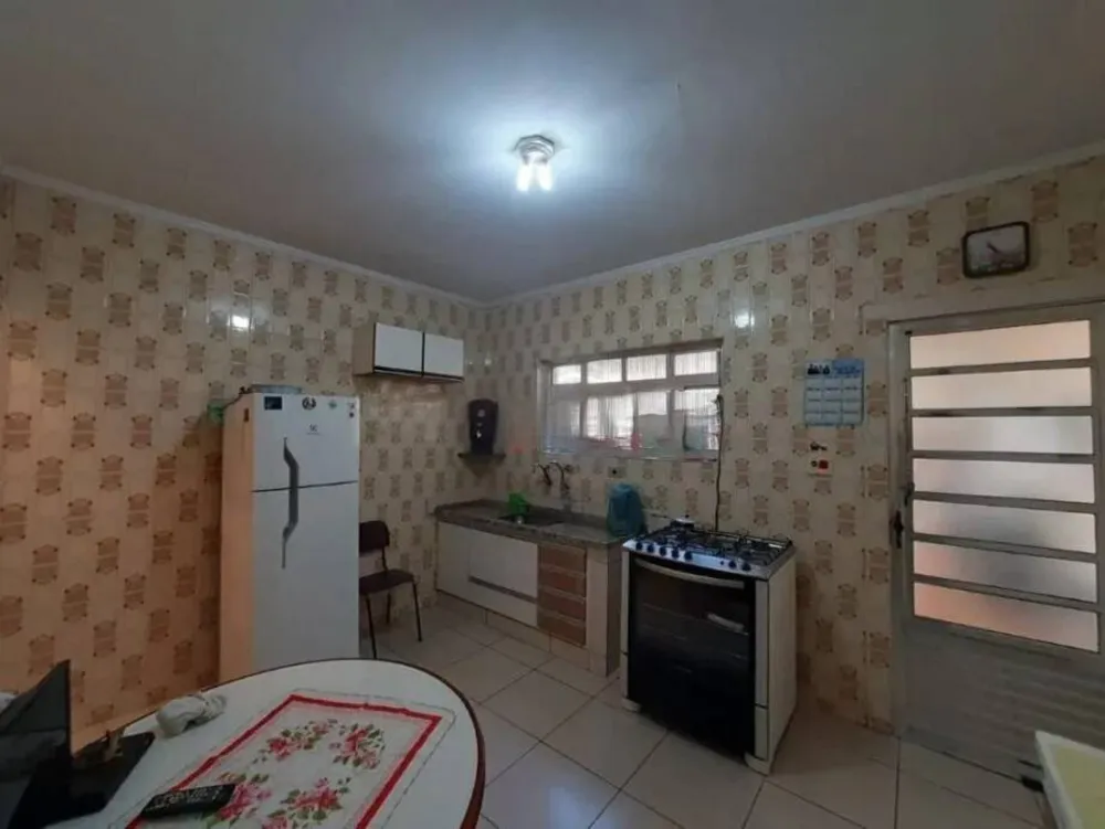Casa, 3 quartos, 128 m² - Foto 2
