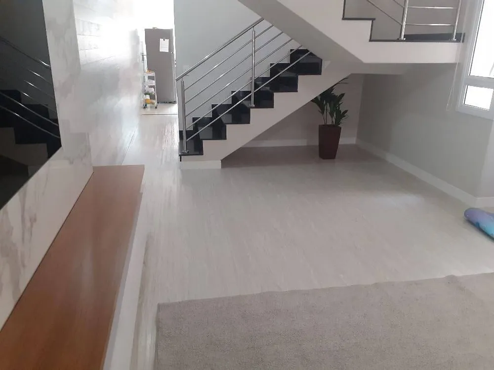 Sobrado, 3 quartos, 230 m² - Foto 1