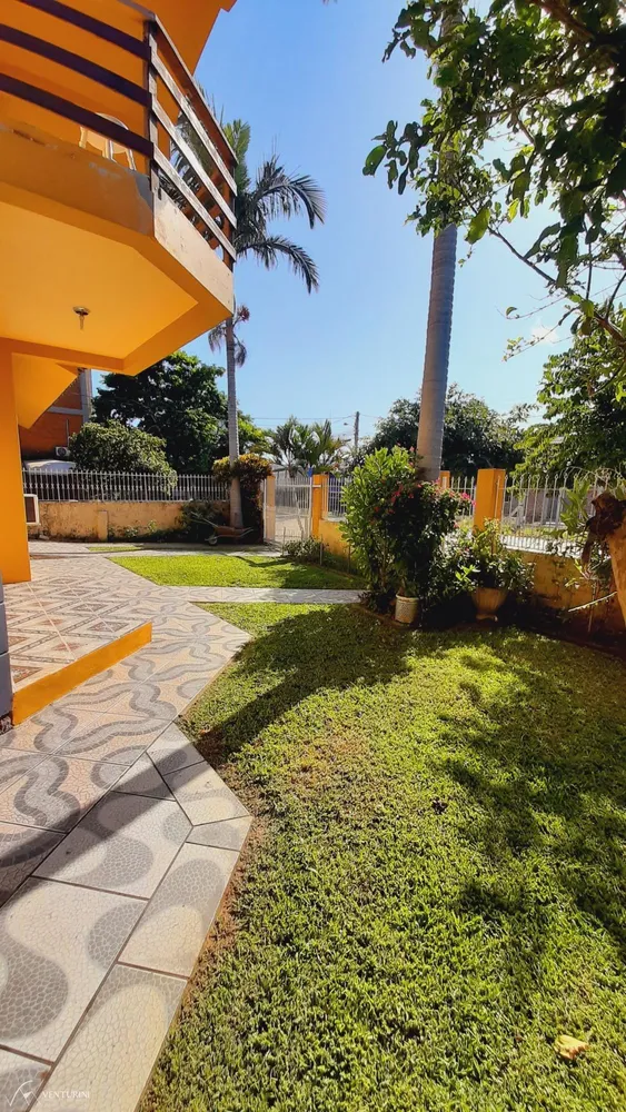 Casa, 6 quartos, 294 m² - Foto 3