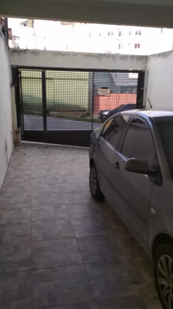 Sobrado à venda com 3 quartos, 160m² - Foto 1