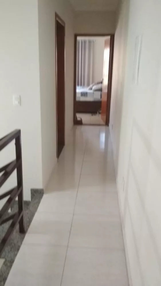 Sobrado à venda com 3 quartos, 160m² - Foto 3