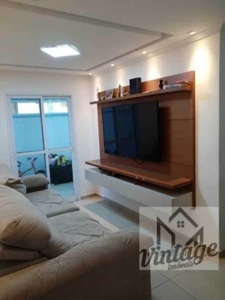 Apartamento à venda com 2 quartos, 82m² - Foto 1