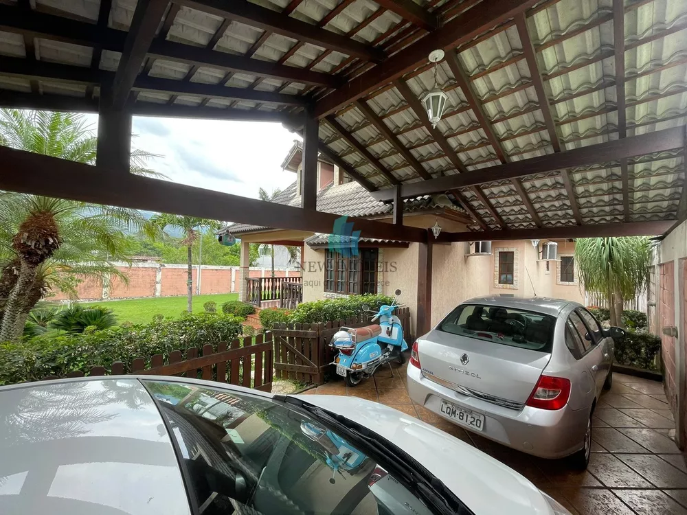 Chácara, 3 quartos, 936 m² - Foto 2