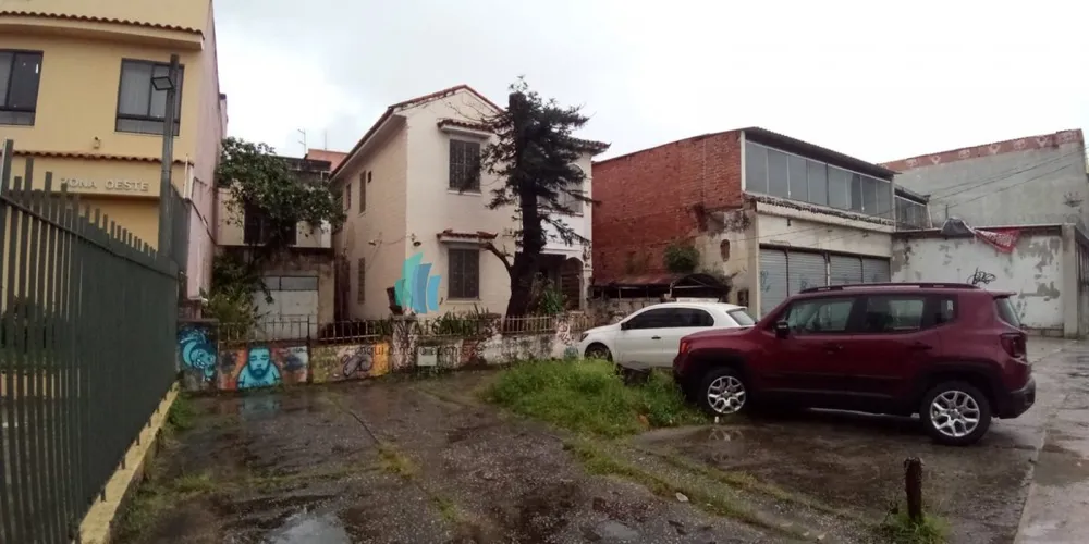 Casa, 3 quartos, 535 m² - Foto 1