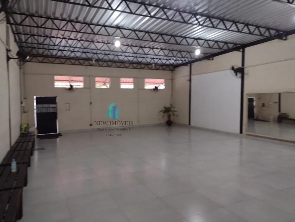 Loja-Salão, 200 m² - Foto 1