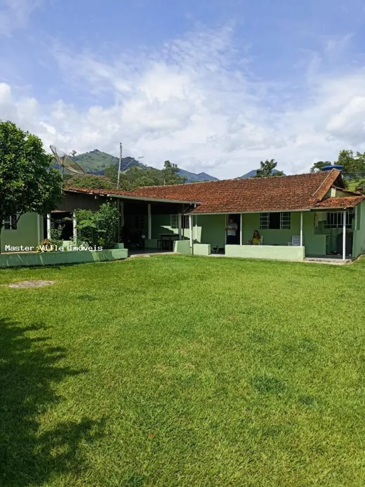 Chácara, 4 quartos, 1200 m² - Foto 1